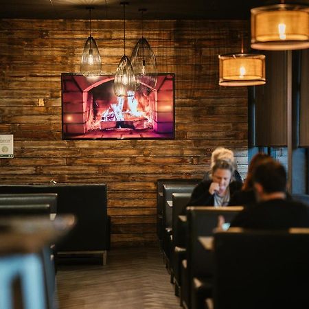 Hotel Лонсестон Екстер'єр фото
